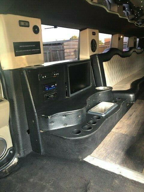 perfectly running 2005 Hummer H2 Base Limousine
