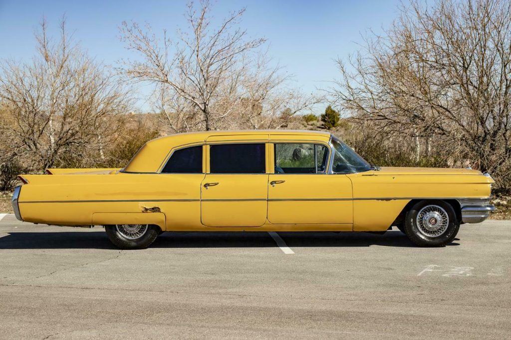 very solid 1964 Cadillac Fleetwood Series 75 limousine
