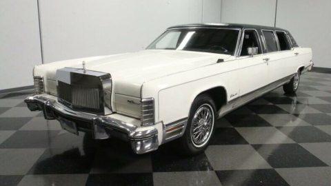 beautiful 1975 Lincoln Continental Limousine for sale