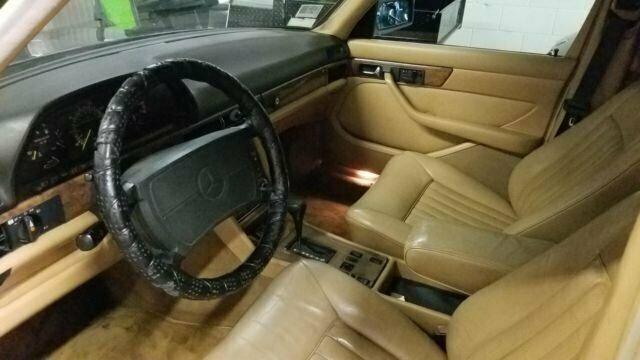 awesome 1988 Mercedes Benz 500 SEL Series limousine