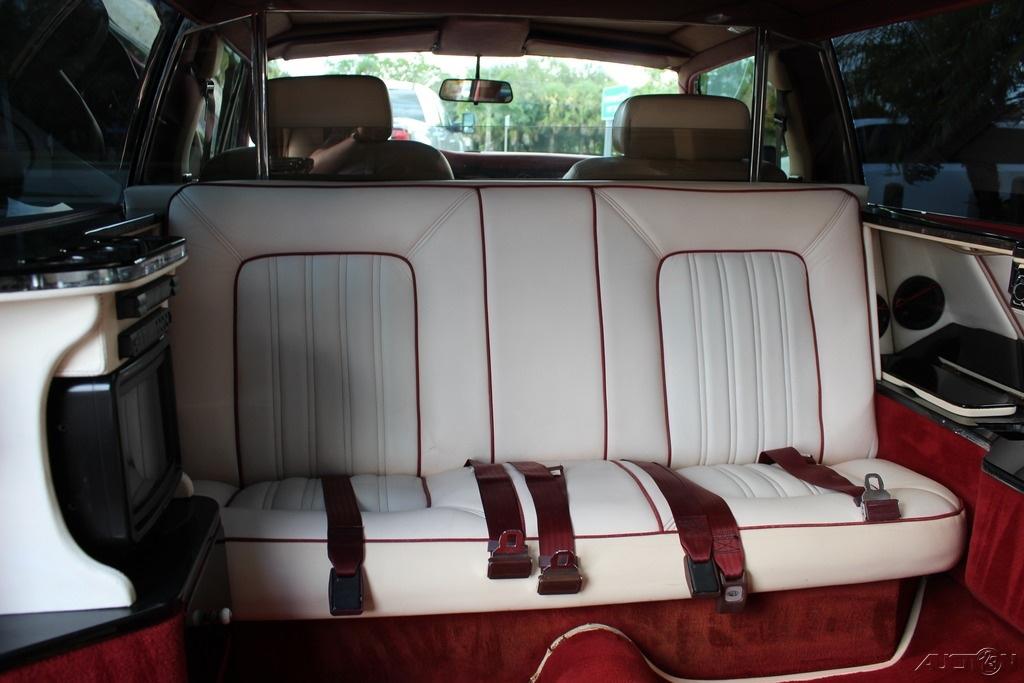 1982 Rolls Royce Silver Spur Limousine [Absolutely Stunning]