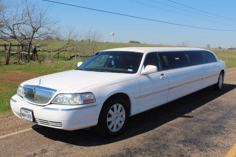 2005 Lincoln Town Car limousine [ready for service] for sale