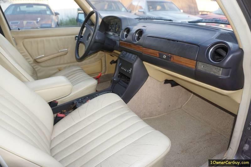 1984 Mercedes-Benz Series 300 Pullman Limousine [W123]