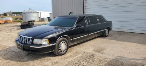 1999 Cadillac Deville limousine [great shape] for sale