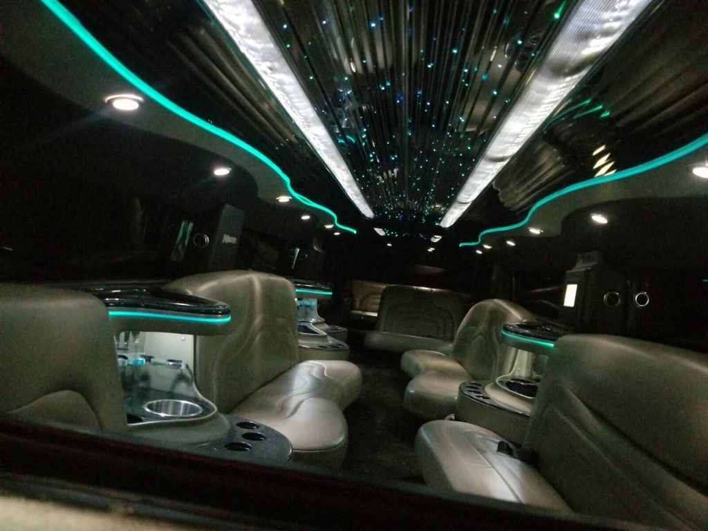 2007 Hummer H2 limousine [minor issues]