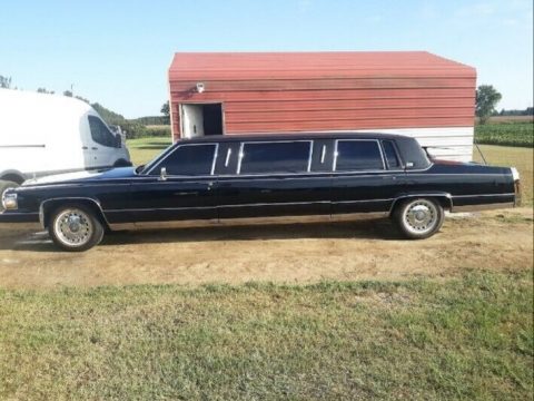 1992 Cadillac Fleetwood Brougham [recently replaced AC] for sale