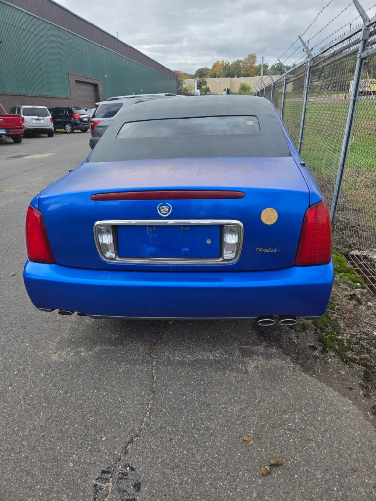 2004 Cadillac Professional Stretch Presidential Limousine by Dabryan Coach
